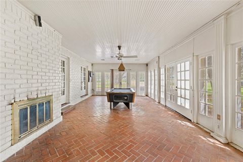 Tiny photo for 608 E Barton Street, Calvert, TX 77837 (MLS # 26001822)