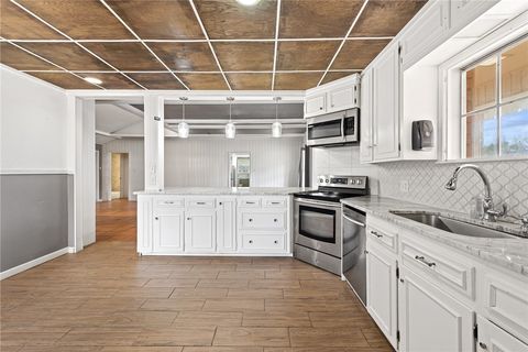 Tiny photo for 608 E Barton Street, Calvert, TX 77837 (MLS # 26001822)