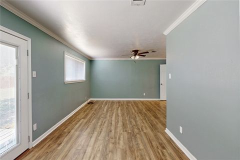 Tiny photo for 8 Willow Drive, Hearne, TX 77859 (MLS # 26002957)