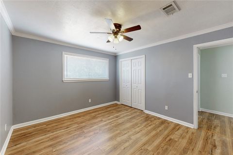 Tiny photo for 8 Willow Drive, Hearne, TX 77859 (MLS # 26002957)