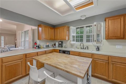 Tiny photo for 2308 Carnation Court, College Station, TX 77840 (MLS # 26003122)