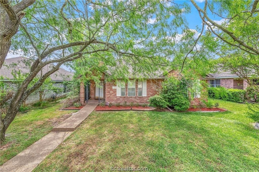 Photo of 2308 Carnation Court, College Station, TX 77840 (MLS # 26003122)