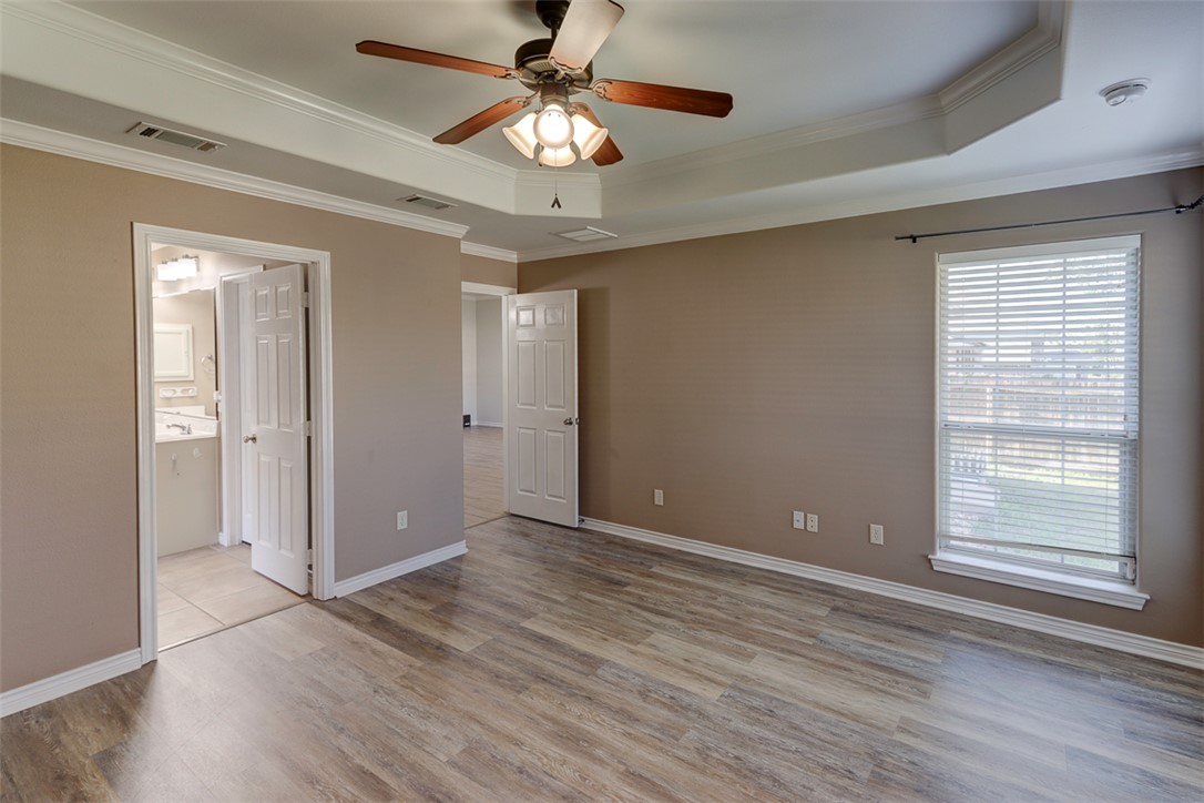 College Station, Texas 77845, United States, 3 Bedrooms Bedrooms, ,2 BathroomsBathrooms,Residential,Pending,148124