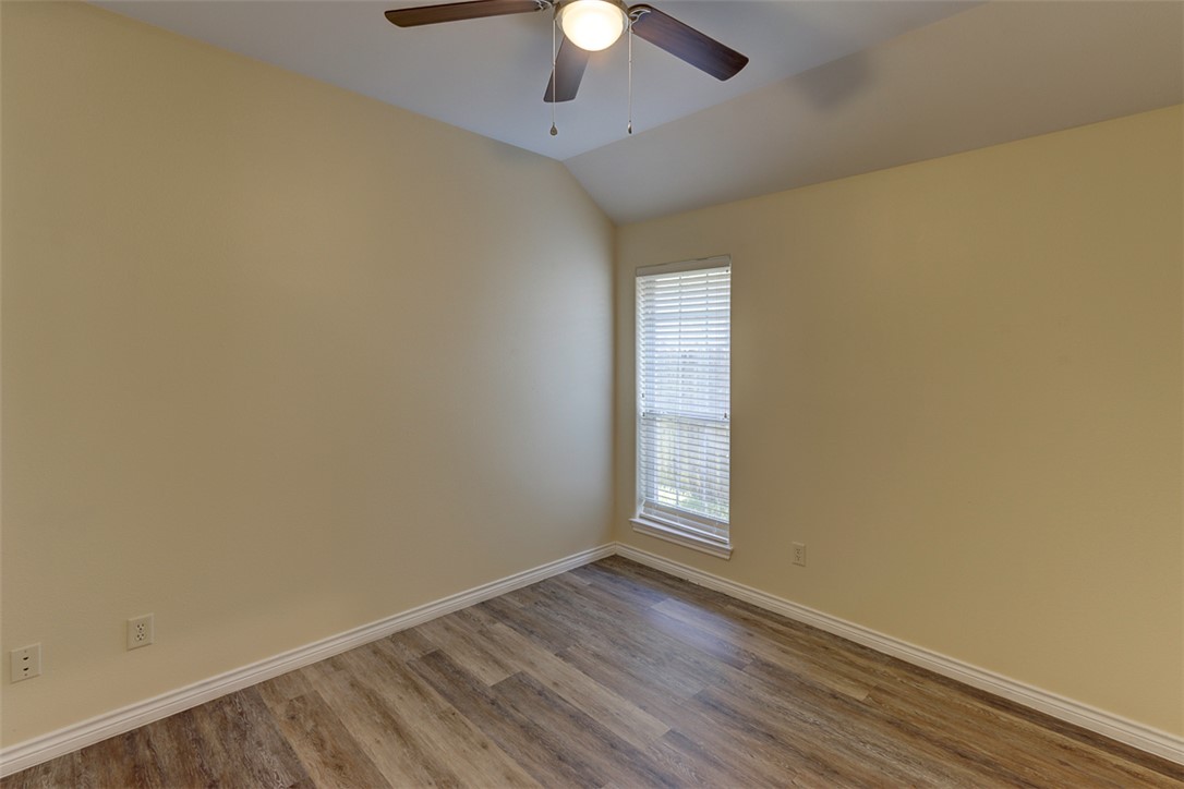 College Station, Texas 77845, United States, 3 Bedrooms Bedrooms, ,2 BathroomsBathrooms,Residential,Pending,148124