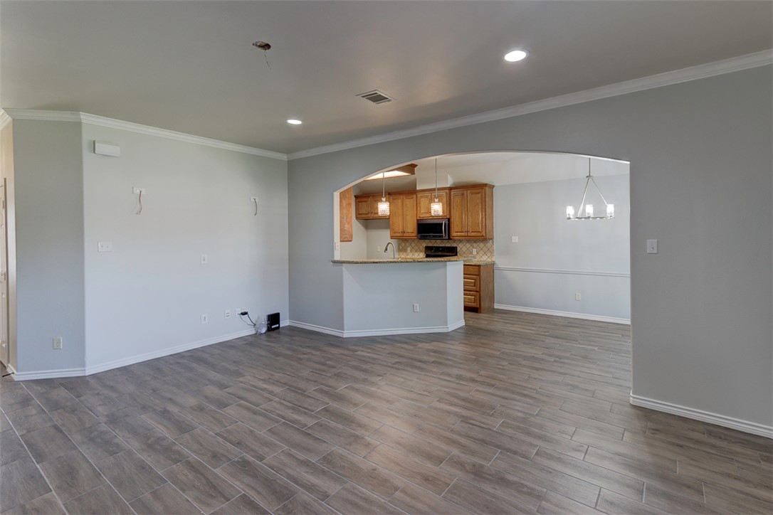 College Station, Texas 77845, United States, 3 Bedrooms Bedrooms, ,2 BathroomsBathrooms,Residential,Pending,148124