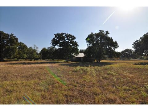 Tiny photo for 18750 Old Bundick Road, Hearne, TX 77859 (MLS # 25011023)