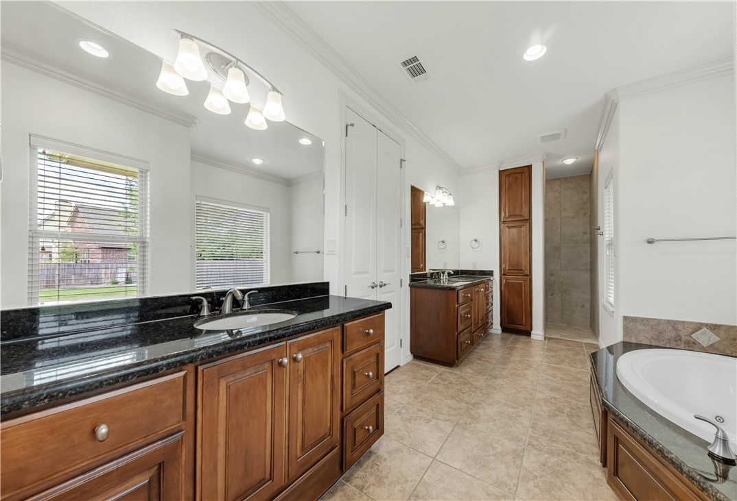 College Station, Texas 77845, United States, 4 Bedrooms Bedrooms, ,4 BathroomsBathrooms,Residential,Active,116269