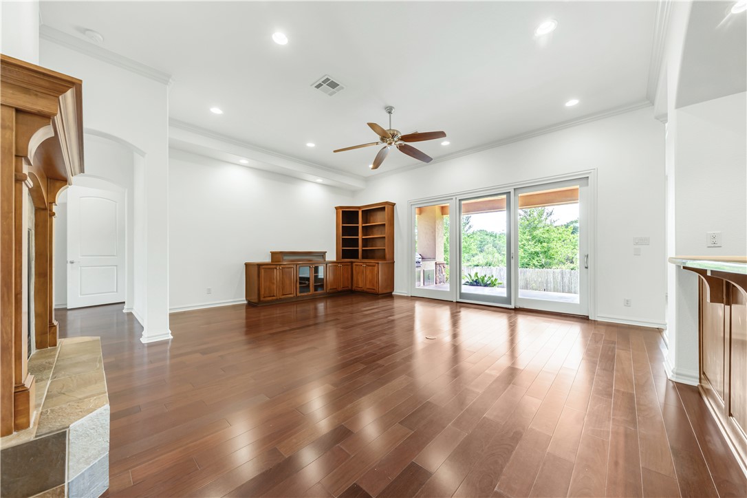 College Station, Texas 77845, United States, 4 Bedrooms Bedrooms, ,4 BathroomsBathrooms,Residential,Active,116269