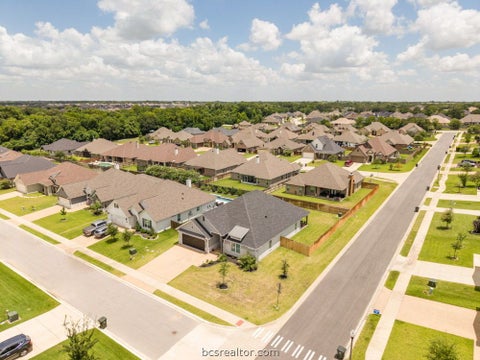 Tiny photo for 3200 Glencairn Court, Bryan, TX 77808 (MLS # 26012365)