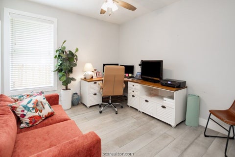 Tiny photo for 3200 Glencairn Court, Bryan, TX 77808 (MLS # 26012365)