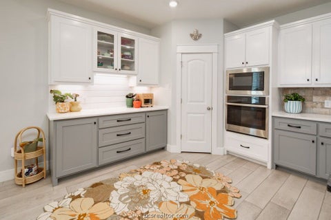 Tiny photo for 3200 Glencairn Court, Bryan, TX 77808 (MLS # 26012365)
