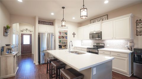 Tiny photo for 2113 Mountain Wind Loop, Bryan, TX 77807 (MLS # 25010766)