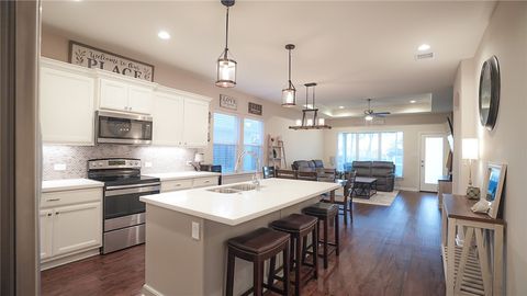 Tiny photo for 2113 Mountain Wind Loop, Bryan, TX 77807 (MLS # 25010766)