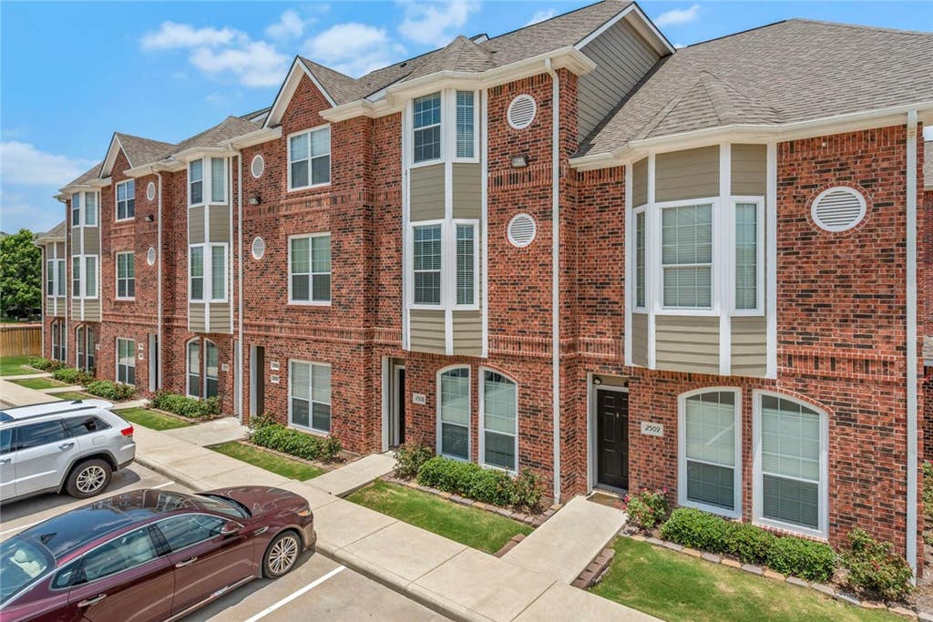 Photo of 1198 Jones Butler Road Rd #602, College Station, TX 77840 (MLS # 26009609)