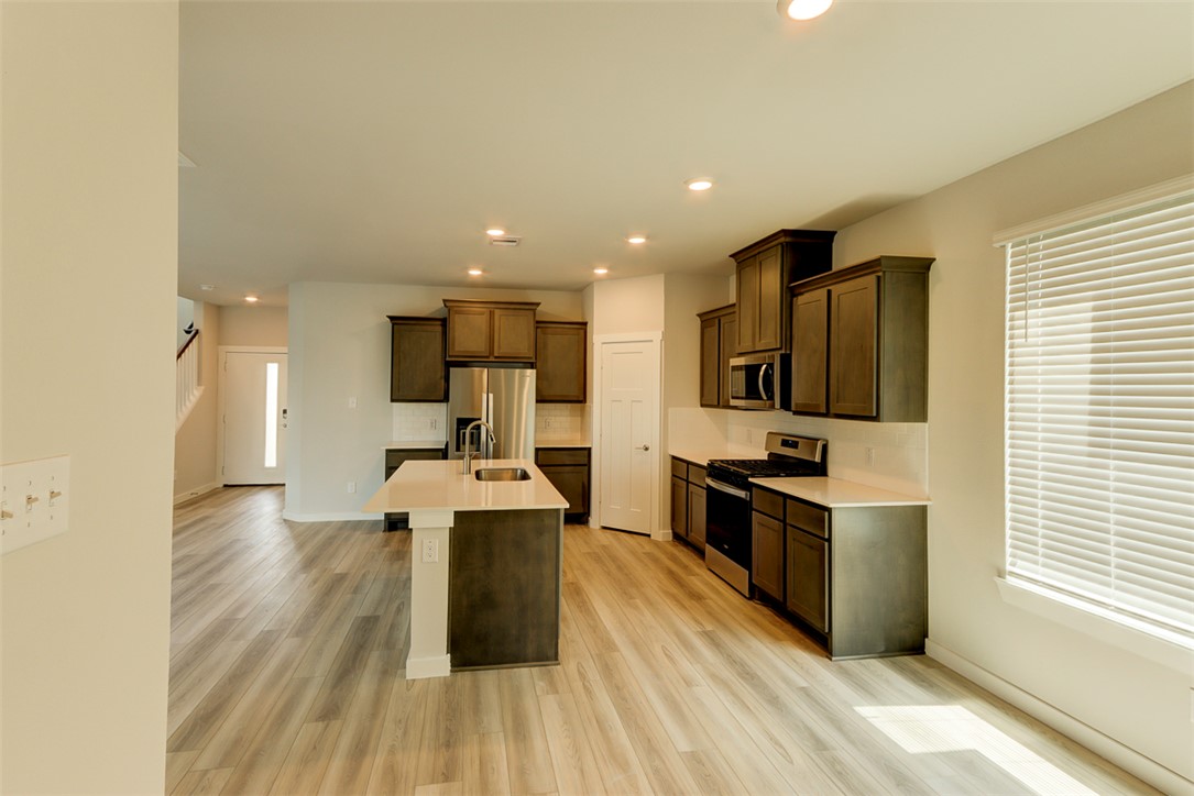 College Station, Texas 77845, United States, 3 Bedrooms Bedrooms, ,3 BathroomsBathrooms,Residential,Active,193026