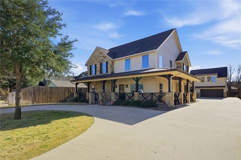 606 Maryem Street College Station TX 77840