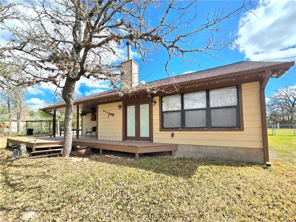 Photo of 219 Ripple Creek Lane Ln, Somerville, TX 77879 (MLS # 26002387)