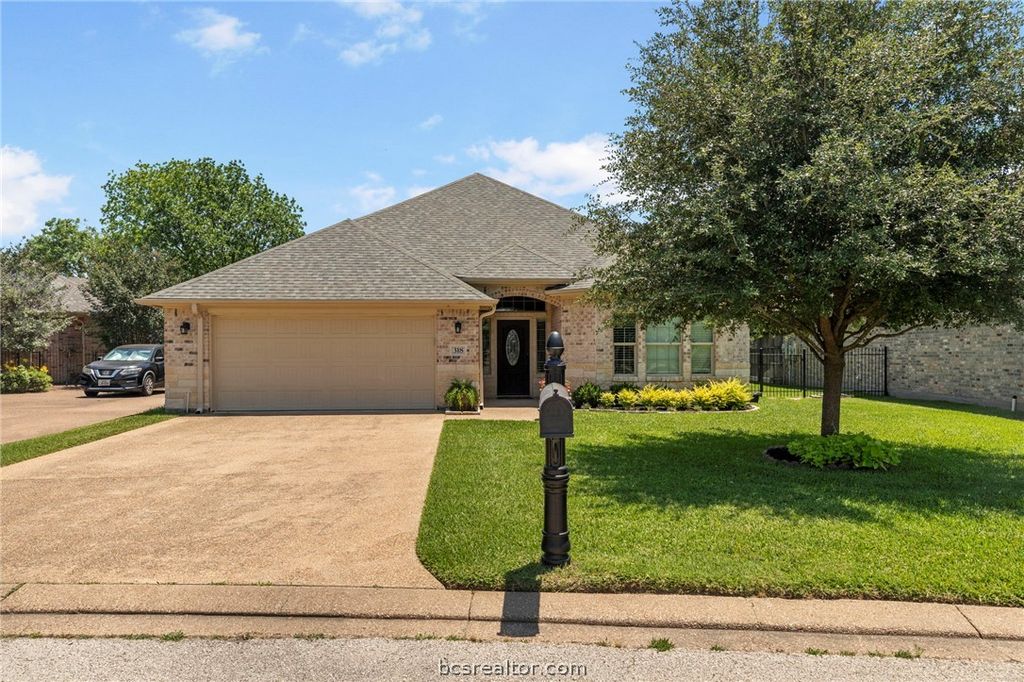 Photo of 318 Cecilia Loop, College Station, TX 77845 (MLS # 26006172)
