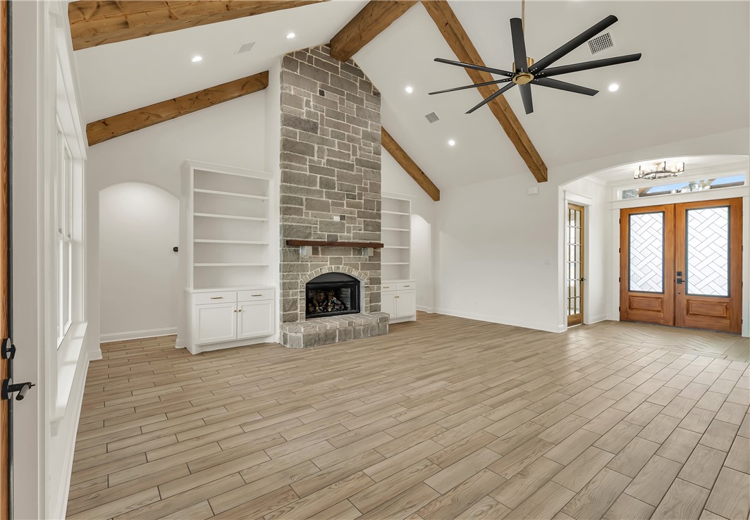 Bryan, Texas 77808, United States, 5 Bedrooms Bedrooms, ,5 BathroomsBathrooms,Residential,Active,192623