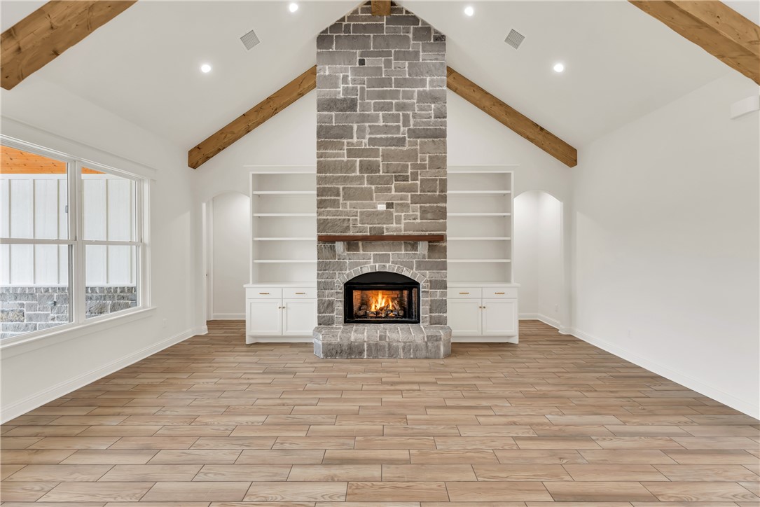 Bryan, Texas 77808, United States, 5 Bedrooms Bedrooms, ,5 BathroomsBathrooms,Residential,Active,192623