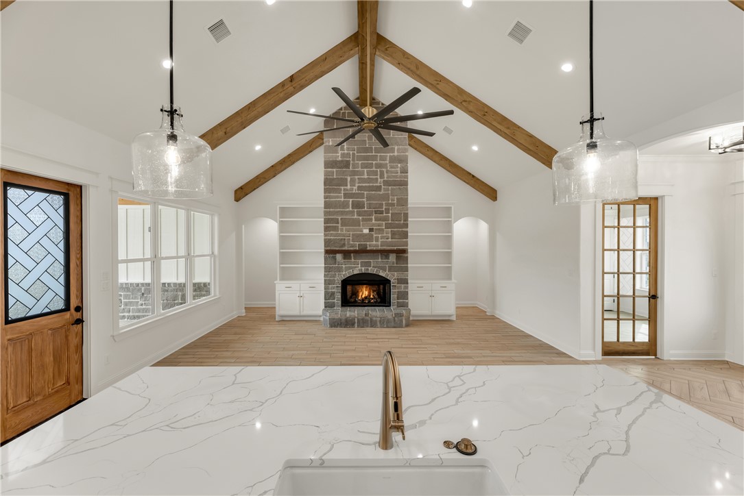 Bryan, Texas 77808, United States, 5 Bedrooms Bedrooms, ,5 BathroomsBathrooms,Residential,Active,192623