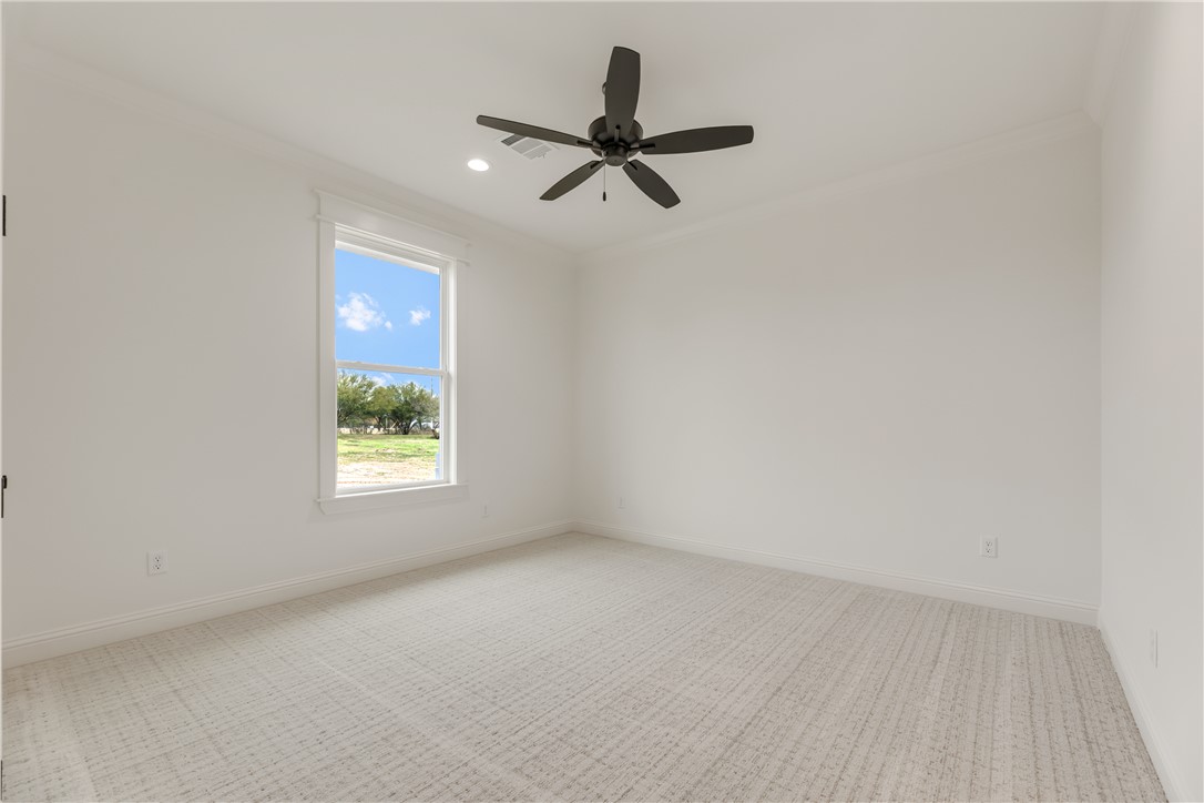 Bryan, Texas 77808, United States, 5 Bedrooms Bedrooms, ,5 BathroomsBathrooms,Residential,Active,192623