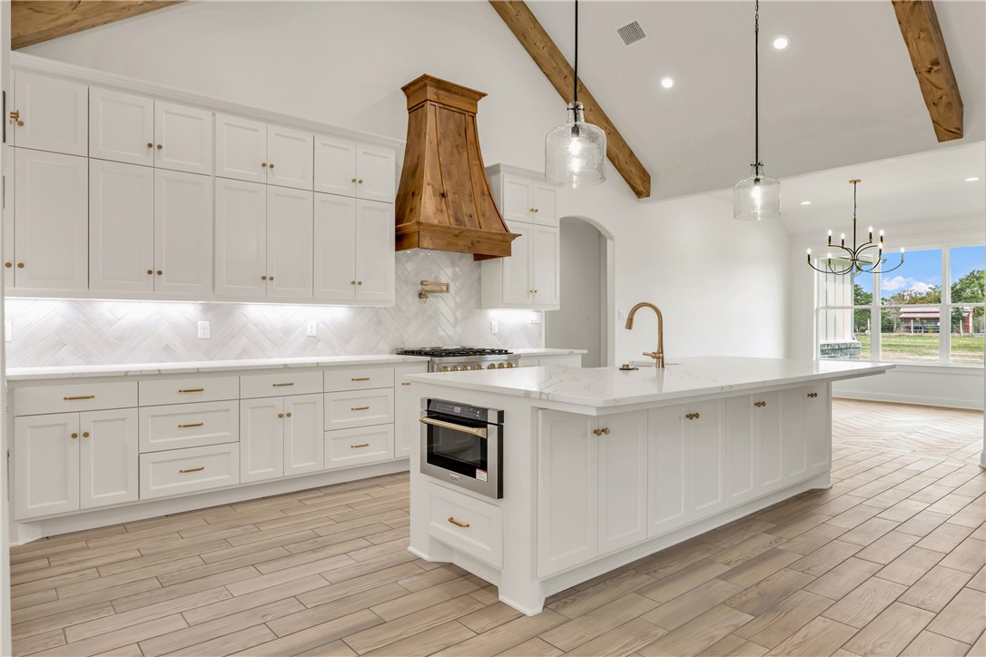 Bryan, Texas 77808, United States, 5 Bedrooms Bedrooms, ,5 BathroomsBathrooms,Residential,Active,192623