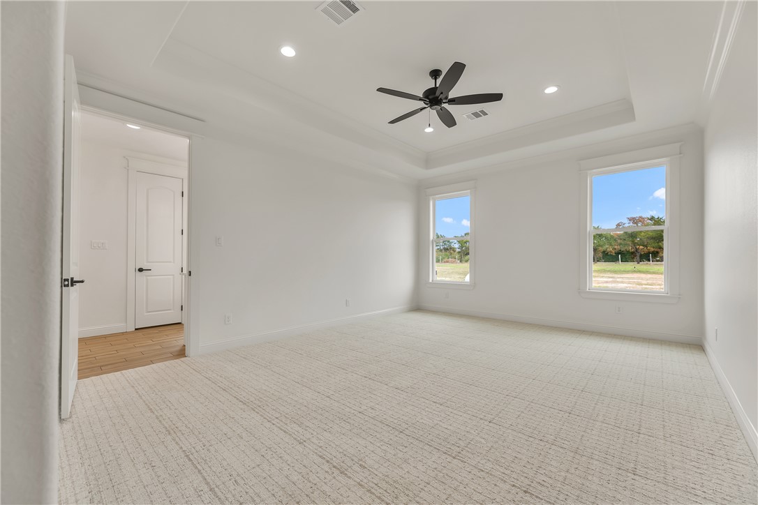 Bryan, Texas 77808, United States, 5 Bedrooms Bedrooms, ,5 BathroomsBathrooms,Residential,Active,192623