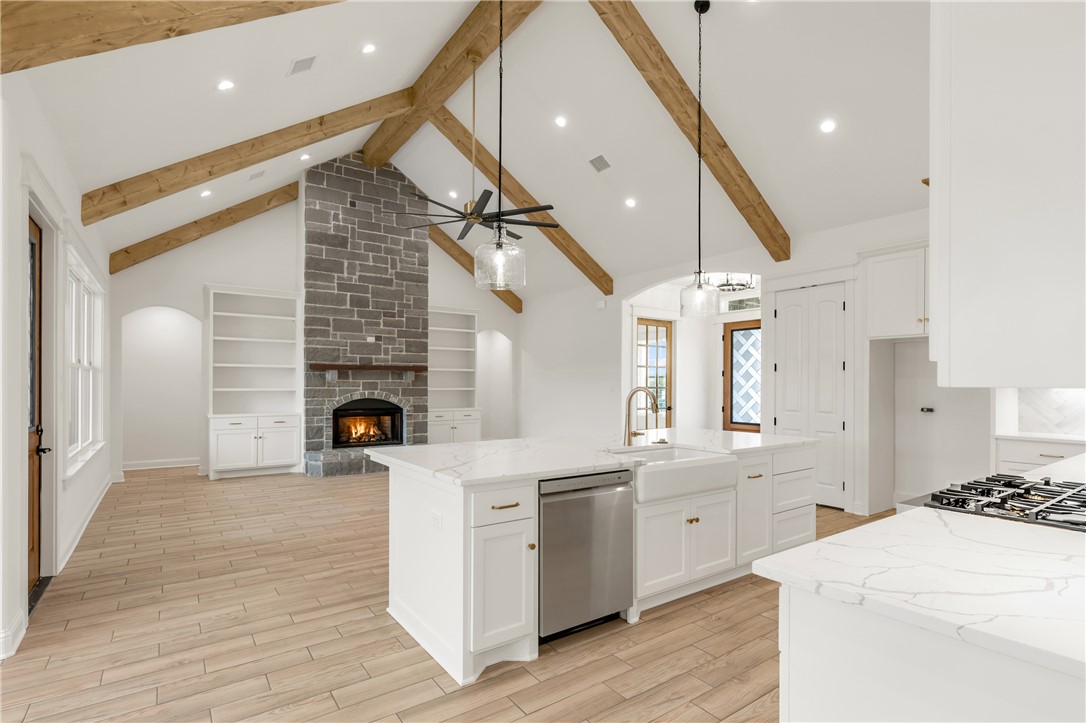 Bryan, Texas 77808, United States, 5 Bedrooms Bedrooms, ,5 BathroomsBathrooms,Residential,Active,192623