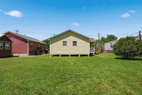 Tiny photo for 1403 Pecan Street, Hearne, TX 77859 (MLS # 26004366)