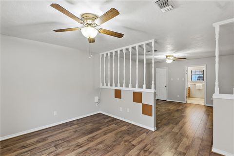 Tiny photo for 904 Bob White Street, Bryan, TX 77802 (MLS # 26003745)