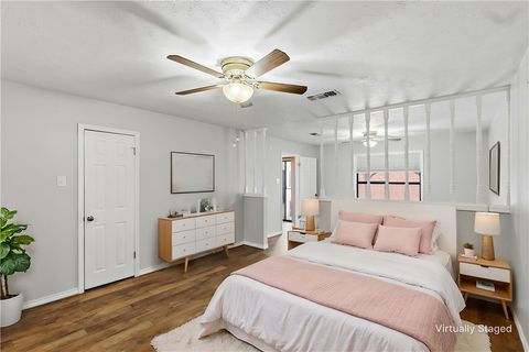 Tiny photo for 904 Bob White Street, Bryan, TX 77802 (MLS # 26003745)