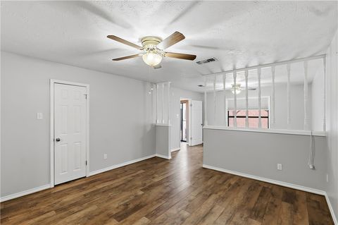 Tiny photo for 904 Bob White Street, Bryan, TX 77802 (MLS # 26003745)