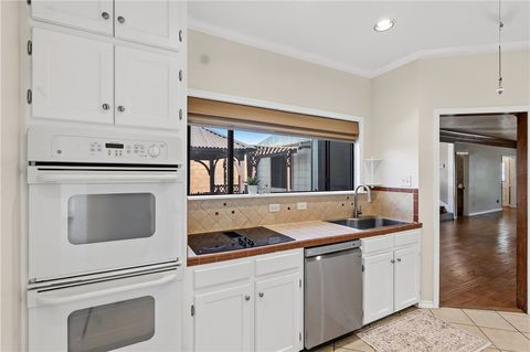 Tiny photo for 904 Bob White Street, Bryan, TX 77802 (MLS # 26003745)