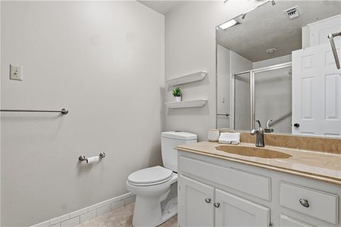 Tiny photo for 904 Bob White Street, Bryan, TX 77802 (MLS # 26003745)