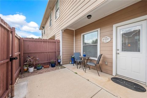 Tiny photo for 1000 Spring Loop Loop #2003, College Station, TX 77840 (MLS # 26002482)