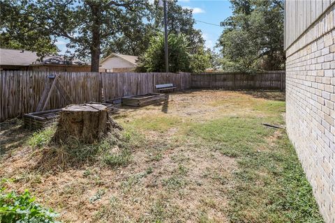 Tiny photo for 2811 Pierre Place, College Station, TX 77845 (MLS # 25010495)