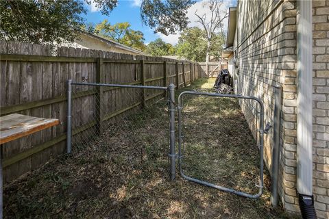 Tiny photo for 2811 Pierre Place, College Station, TX 77845 (MLS # 25010495)