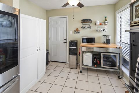 Tiny photo for 2811 Pierre Place, College Station, TX 77845 (MLS # 25010495)