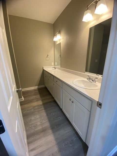 Tiny photo for 1305 W Villa Maria Road #D201, Bryan, TX 77801 (MLS # 26001226)