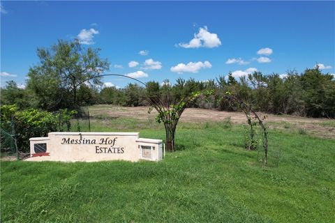 5001 Paulo Court Bryan TX 77808