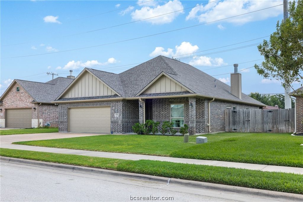 Photo of 3088 Peterson Circle, Bryan, TX 77802 (MLS # 26004725)