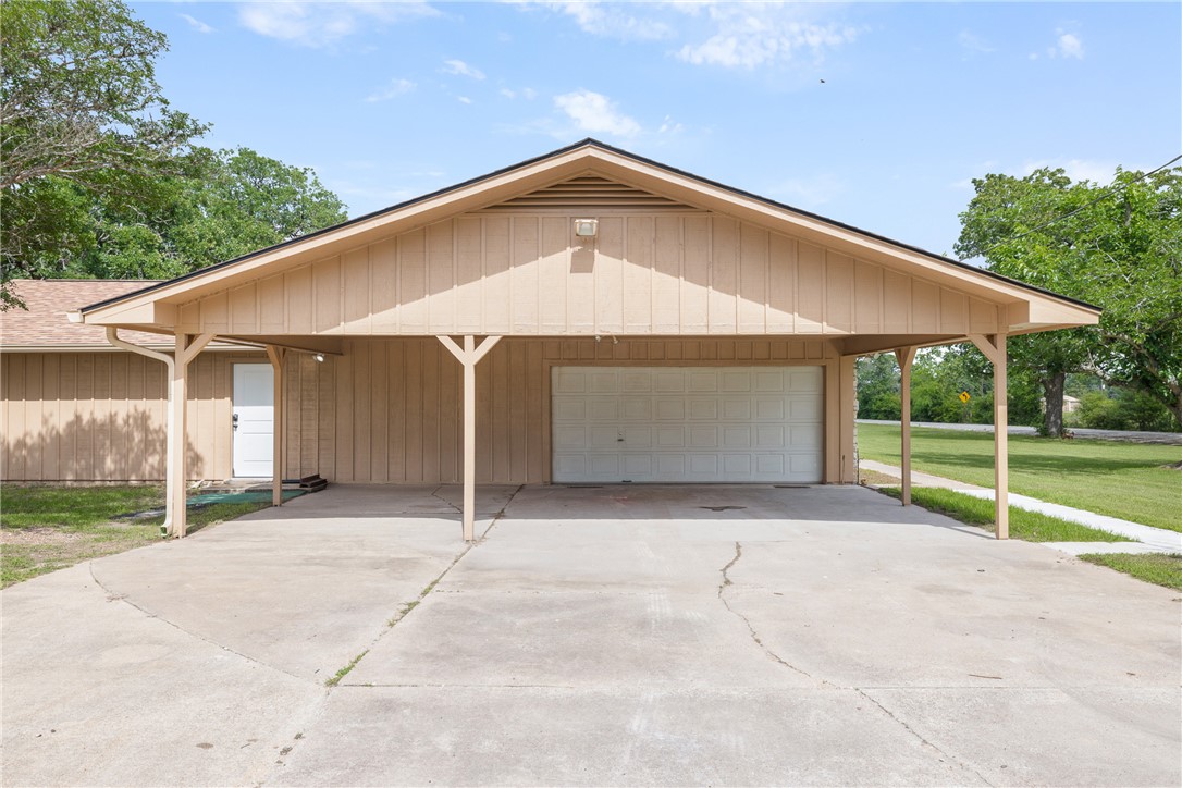 5531 Cole Lane