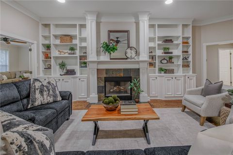 Tiny photo for 5112 Sycamore Hills Drive, College Station, TX 77845 (MLS # 25010011)
