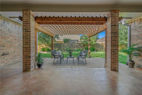 Tiny photo for 5112 Sycamore Hills Drive, College Station, TX 77845 (MLS # 25010011)