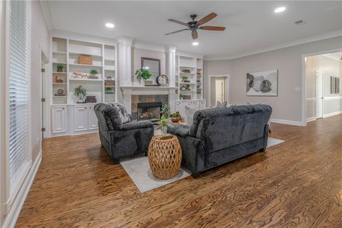Tiny photo for 5112 Sycamore Hills Drive, College Station, TX 77845 (MLS # 25010011)