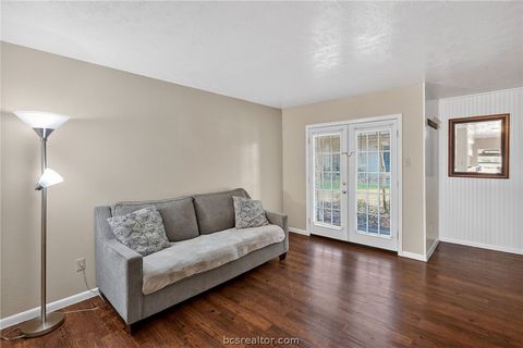 Tiny photo for 1400 Summit Street #B, College Station, TX 77845 (MLS # 26003170)