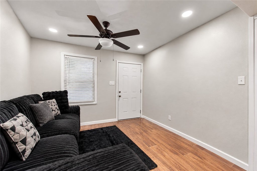 Photo of 4603 Castle Avenue, Bryan, TX 77808 (MLS # 26010835)