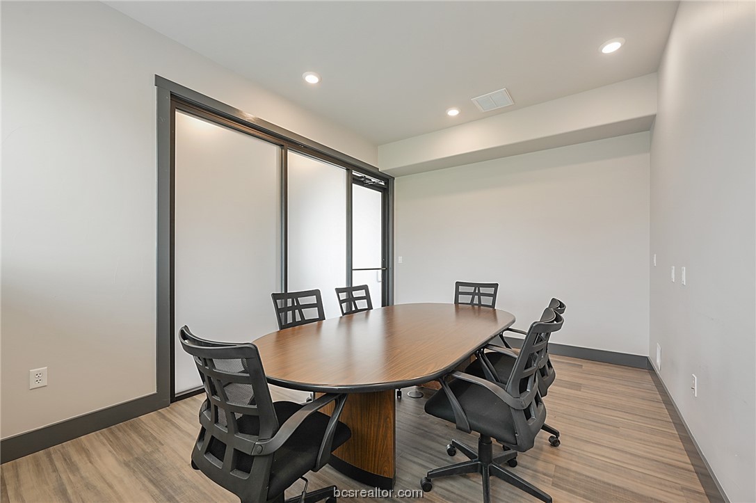 College Station, Texas 77845, United States, ,Commercial,Active,63303