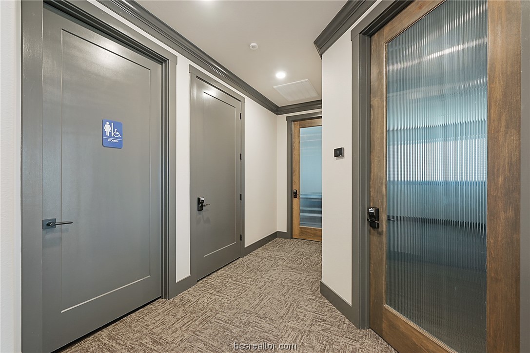 College Station, Texas 77845, United States, ,Commercial,Active,63303